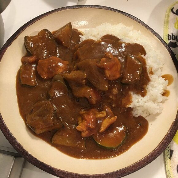 創味シャンタン