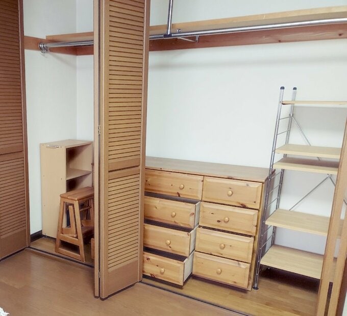 3階の元私の部屋。家具だけはいまだ処分できず