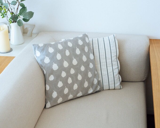 グレーと白の北欧柄