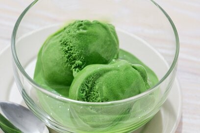 抹茶好きなら、一度は食べたい！濃さを食べ比べできる「ジェラートセット」に感動