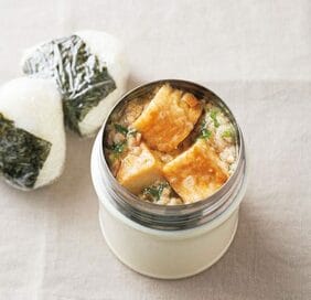 ネギ塩味の変わりダネ麻婆弁当！厚揚げを使って食べごたえもアップ