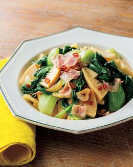 チンゲンサイのぺペロン炒め。糖質オフでもうま味たっぷり