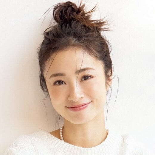 上戸 彩さん