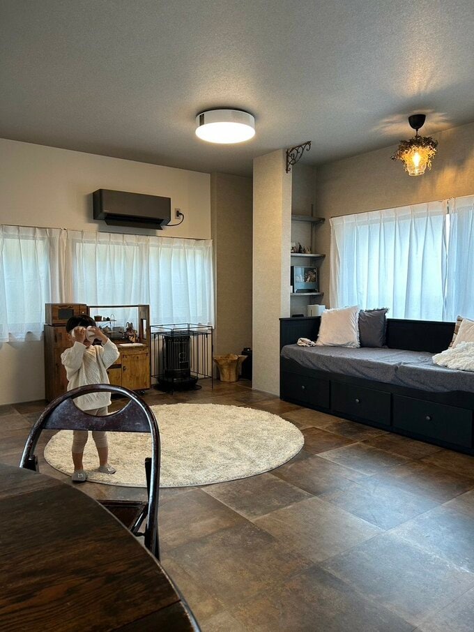 落ち着いた雰囲気のリビング