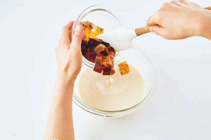 ゼリーを混ぜる