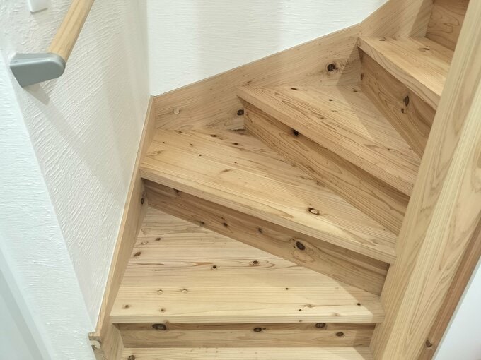 三角形の踏み板