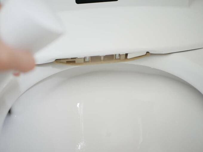 キレイになったウォシュレット部分