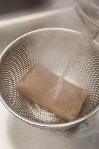 冷凍こんにゃくのつくり方