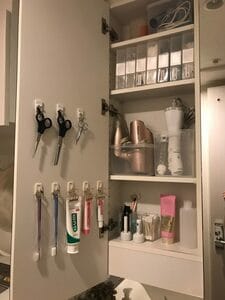 収納棚はすべて4段