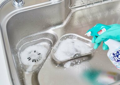 夏の水回りのにおい・ヌメリ・カビに。「かけるだけ」「流すだけ」の神テク