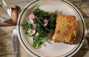 野菜と一緒にいただきます