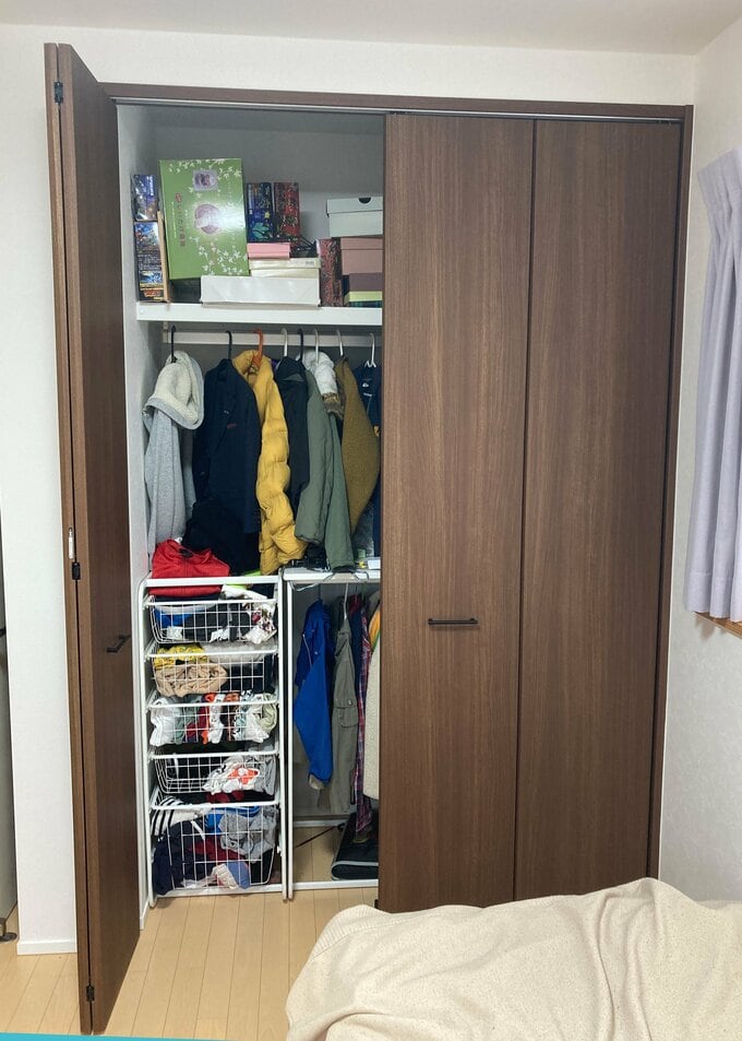 クローゼットの扉