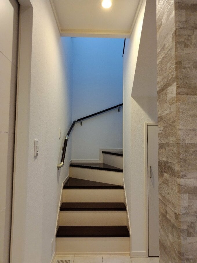 階段部分の照明