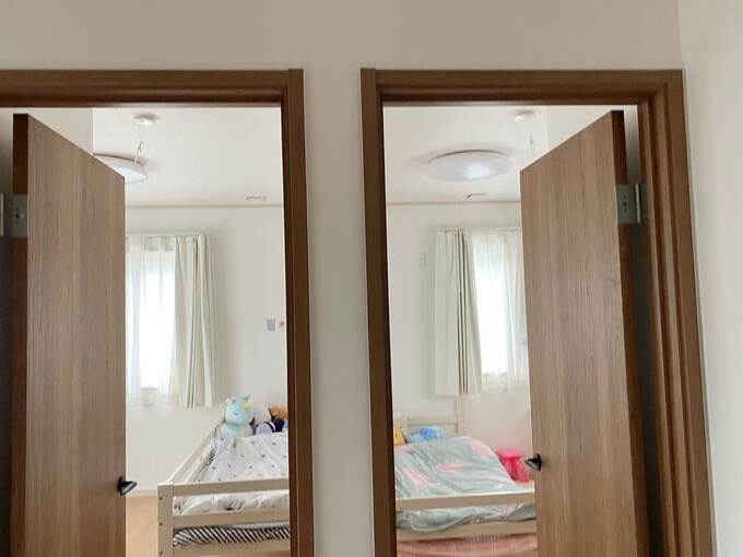 2階の子ども部屋の入り口
