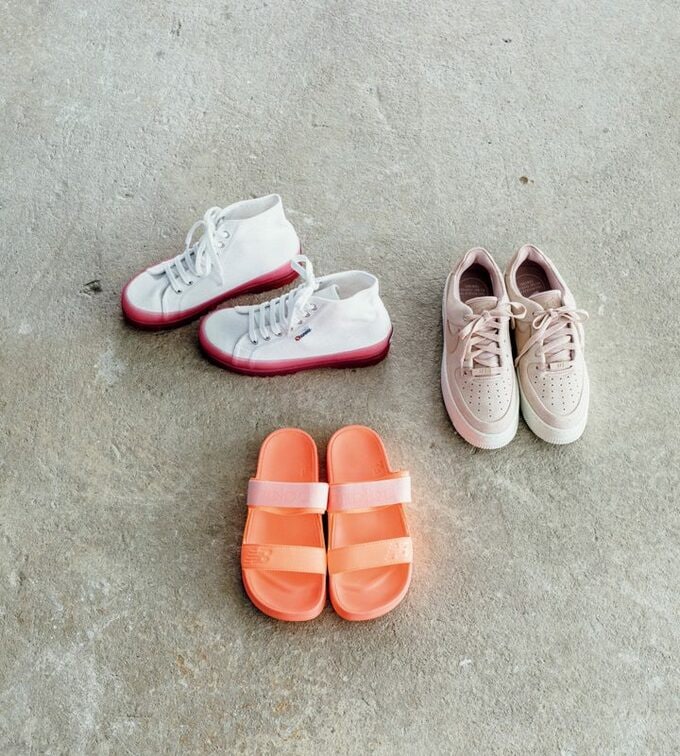 大人ピンクサンダル