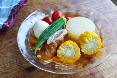 夏野菜たっぷり冷やしおでん。炊飯器におまかせで大根もジューシー