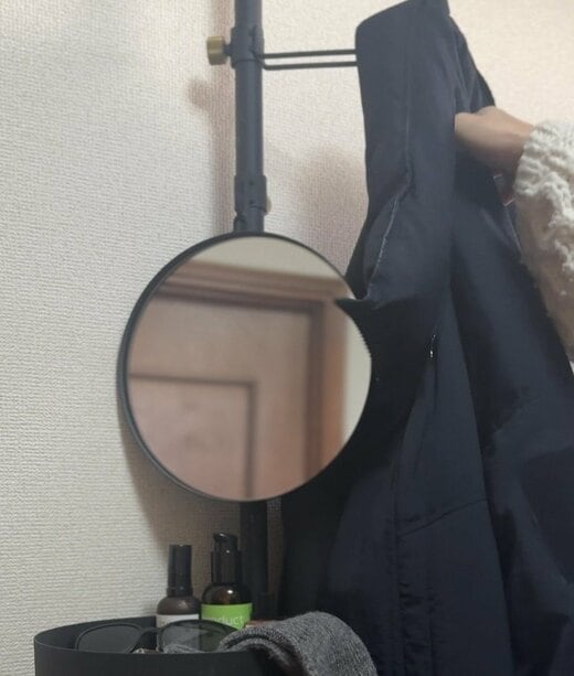 上着をかけられるハンガー