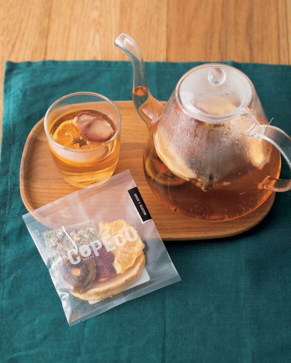 ドライフルーツとハーブティ