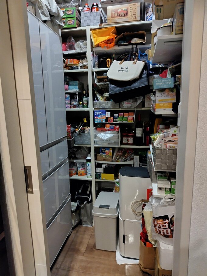 パントリーの内部
