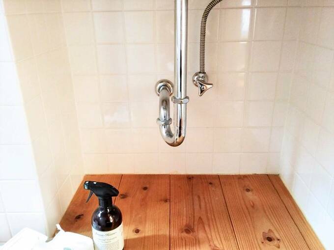 トイレの手洗いシンク下に備品収納スペースをつくる!