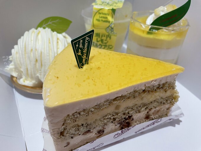 シャトレーゼのスイーツ4つ