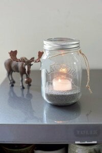 キャンドルをともしてスペシャル感を演出