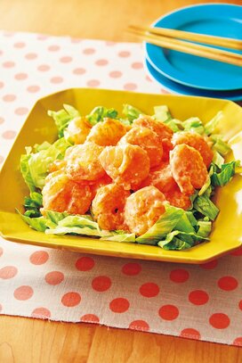 揚げ焼きで簡単エビマヨのレシピ。甘酸っぱいマヨだれが食欲をそそる