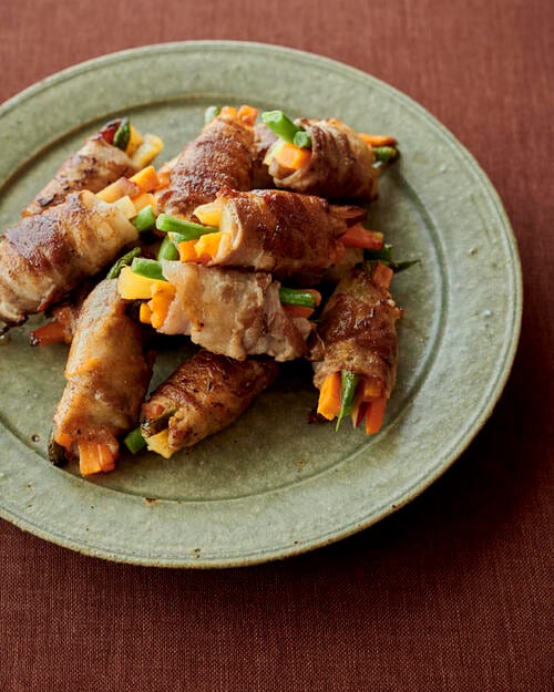 うま味がじんわり広がる「野菜の肉巻き」