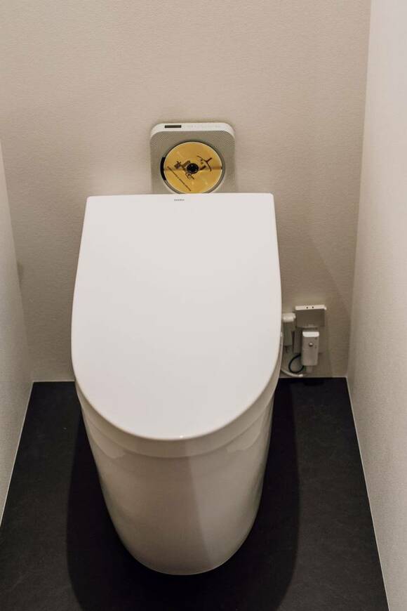 トイレにCDプレーヤー