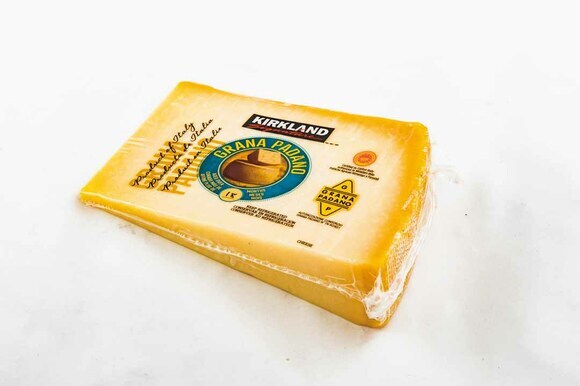 カークランドシグネチャー/パルミジャーノレジャーノ