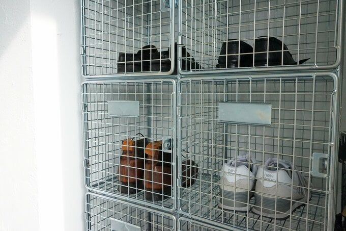 「VANDAM LOCKER CABINET G 12DOOR」(クラッシュゲート)