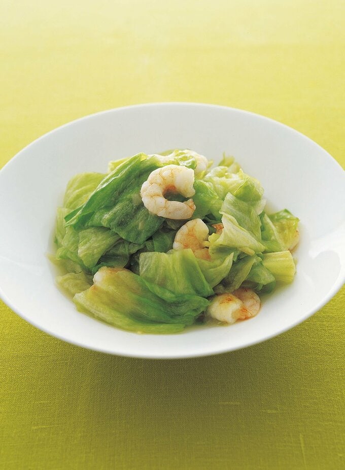 レタスとエビの炒め物