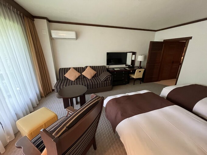 スタンダードツインのソファ