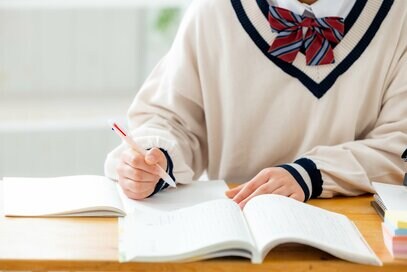 教育費を確実に貯めるコツと支援制度。「4月」の申し込みがカギ