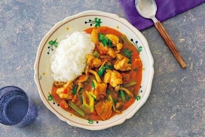 やせレシピの黄金比は「1:1:2」が基本。野菜たっぷりチキンカレーは無理なく続く