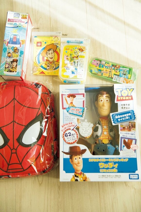 スパイダーマンなどオモチャ