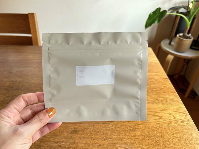 「マチ付きアルミストックバッグ／KITINTO（3coins）」