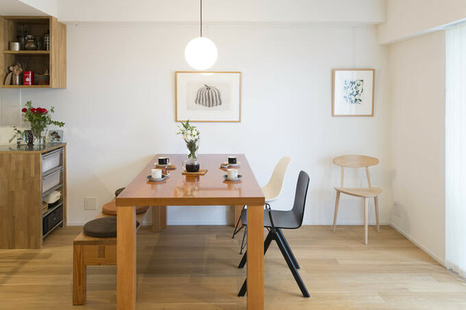 ダイニングテーブル