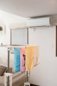 洗濯物の部屋干しで体感温度を上げる