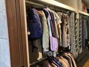 クローゼット、造作棚、押入れ…「扉をつけない収納」にしてよかったと思う点