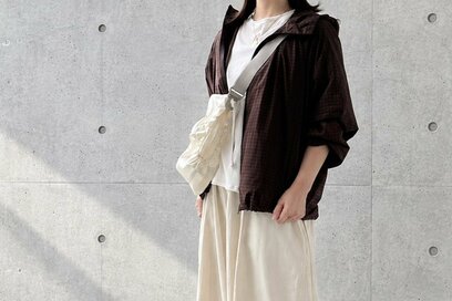 軽くて持ち運びもラク！ユニクロ「UVカットパーカ」が優秀。旅行や運動会に便利な着まわしコーデも