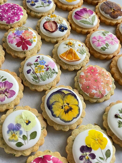 クッキーだらけ