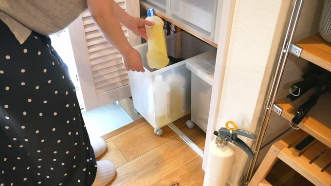 (写真9)9_下段(キャスターケース引き出し)