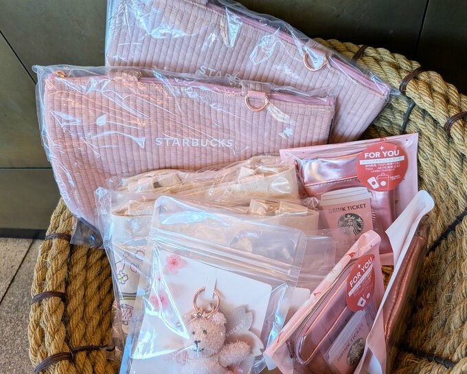 スターバックスSAKURA2026グッズ