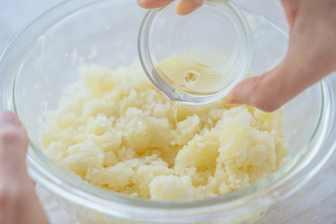 酢で下味をつける