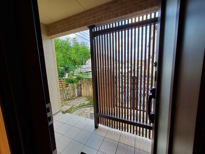 玄関の日当たり