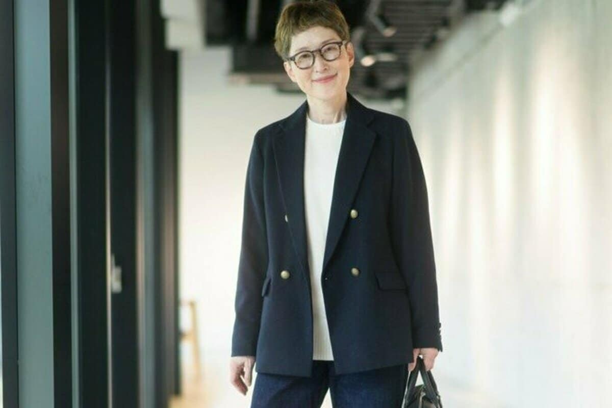60代「ユニクロ」をおしゃれに着こなすコツ。カジュアルから上品コーデまで6つ | ESSEonline(エッセ オンライン)