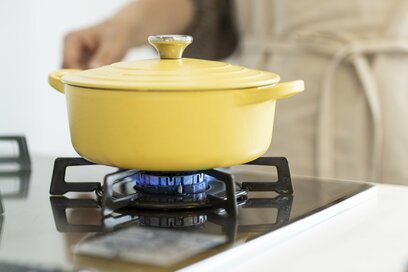 鍋でゆでるVS電子レンジ、どっちがおトク？光熱費節約の裏ワザ7つ