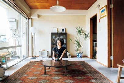 50代ひとり暮らし、電気代は月230円。「ものがないほうが豊か」だと気づいて