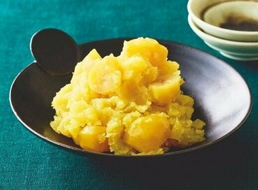 時短でつくる定番おせち「紅白なます」と「栗きんとん」。サツマイモの裏ごしなしで簡単